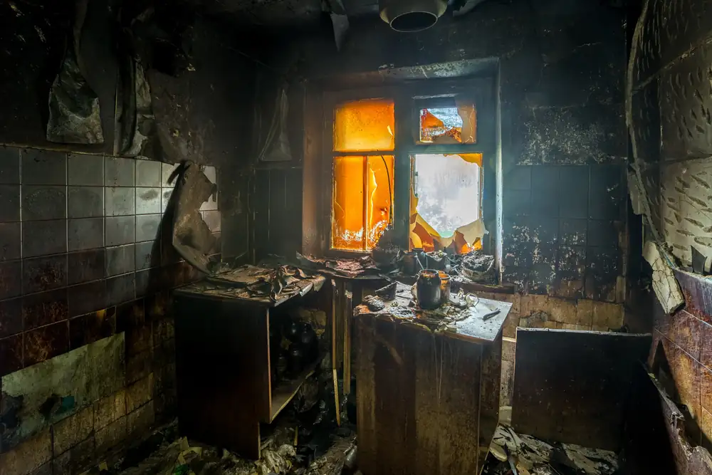 fire damage restoration professionals at work in Oak Harbor